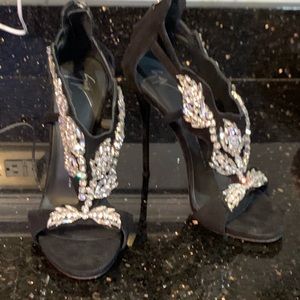 Gorgeous Giuseppe Zanotti Black Suede & Rhinestone Sandals